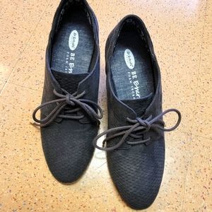 NEW DR.SCHOLL'S Credit Dark Gray Heeled Bootie!!!